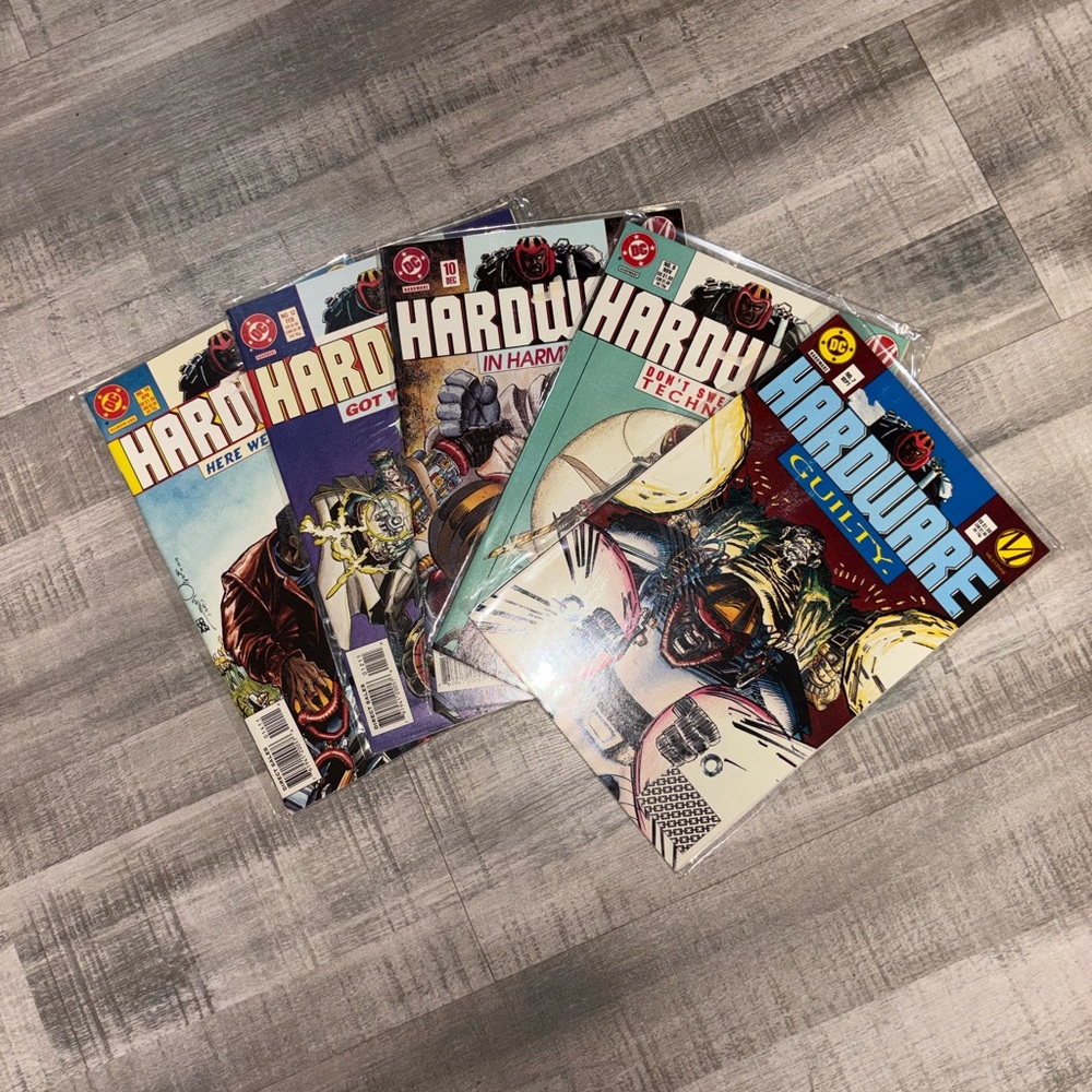 DC Comics Hardware Bundle Including Issues 7, 9, 10, 12 &14